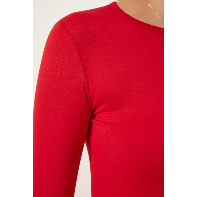 Happiness İstanbul Women's Red Crew Neck Basic Viscose Knitted Blouse