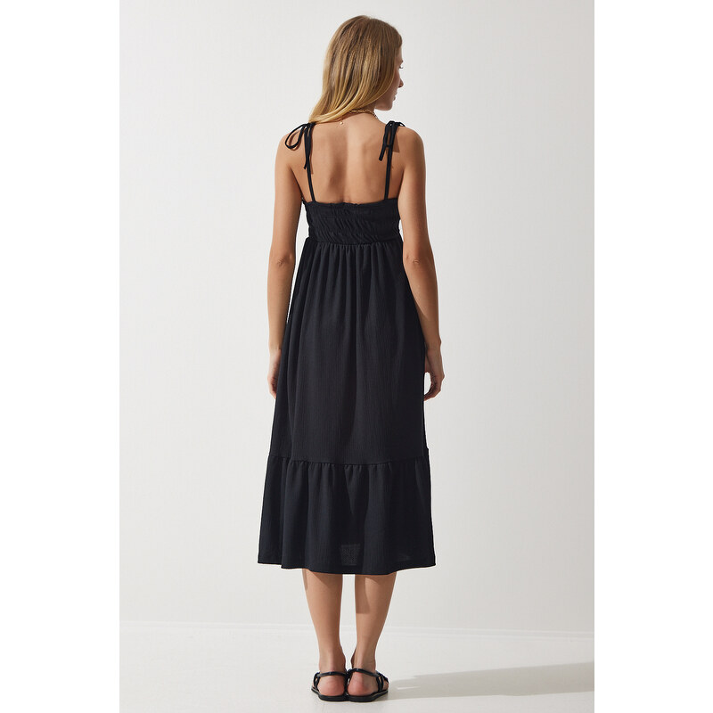 Happiness İstanbul Women's Black Strappy Crinkle Summer Knitted Dress