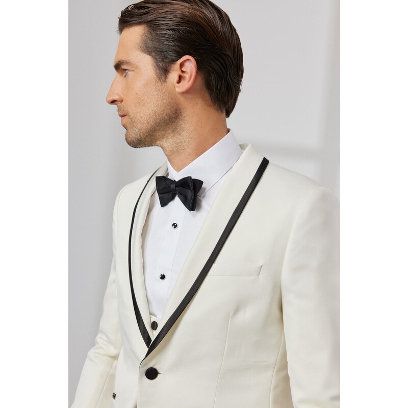 ALTINYILDIZ CLASSICS Men's White Slim Fit Slim Fit Shawl Collar Dobby Vest Tuxedo Suit