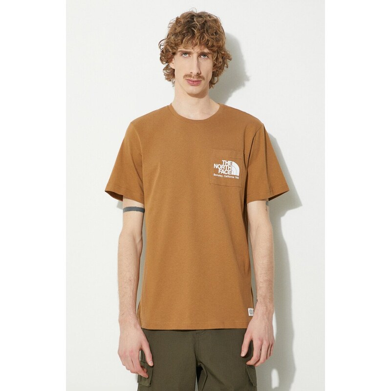 Bavlněné tričko The North Face M Berkeley California Pocket S/S Tee hnědá barva, s potiskem, NF0A87U21731