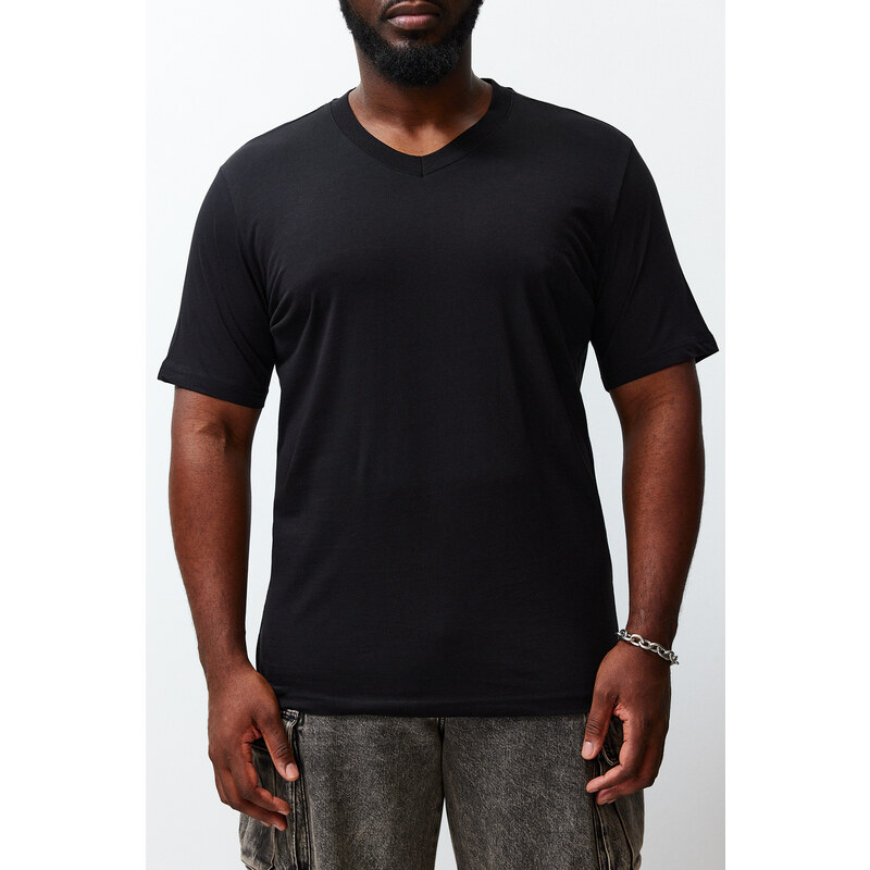 Trendyol Plus Size Black Slim/Narrow Cut V-Neck 100% Cotton Comfortable T-Shirt