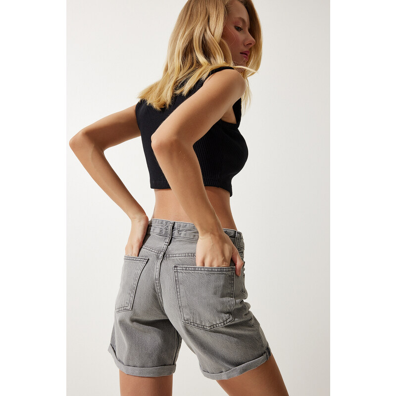 Happiness İstanbul Women's Gray Pocket Denim Shorts