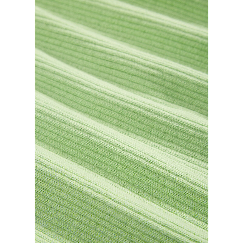 bonprix Pletené šaty s podílem hedvábí Zelená