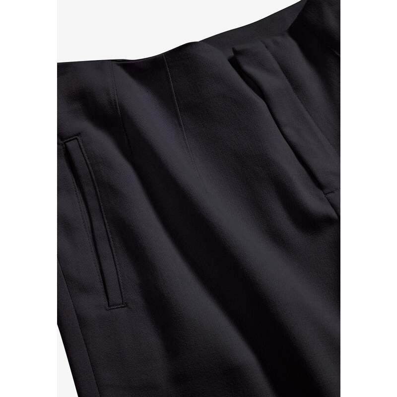 bonprix Kalhoty se sklady u pasu Černá
