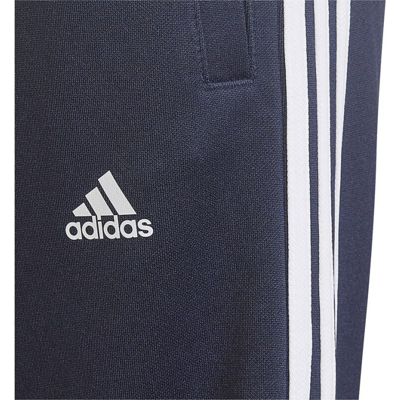 Juniorské šortky adidas Designed 2 Move 3-Stripes HN8544