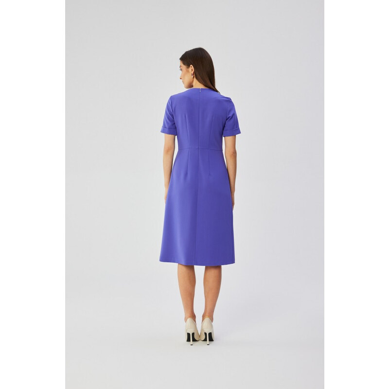 model 19647356 Šaty se záhyby na bocích fialové - STYLOVE