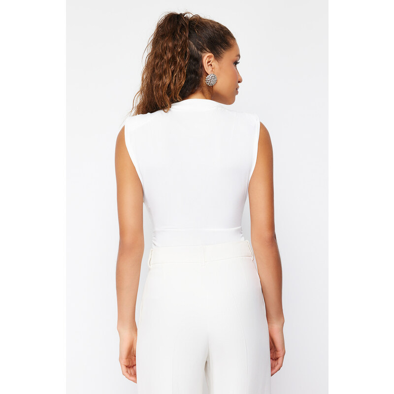 Trendyol Bridal White Fitted Knitted Snap Body