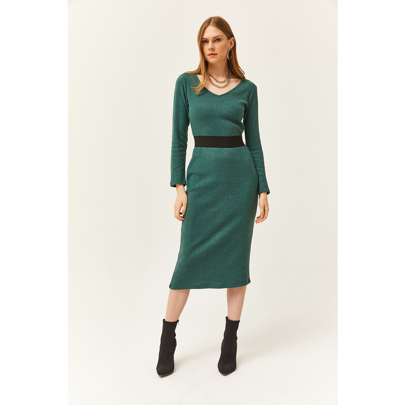 Olalook Women's Green Pool Neck Thick Ribbed Midi Dress