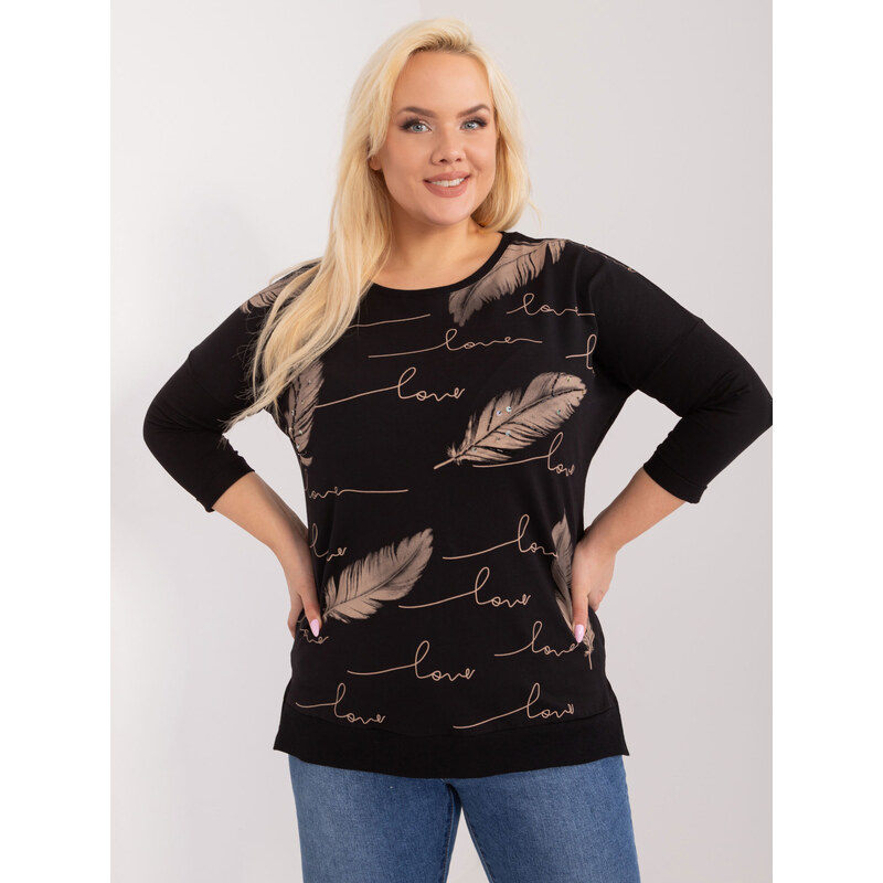 Fashionhunters Černá dámská halenka plus size s 3/4 rukávem