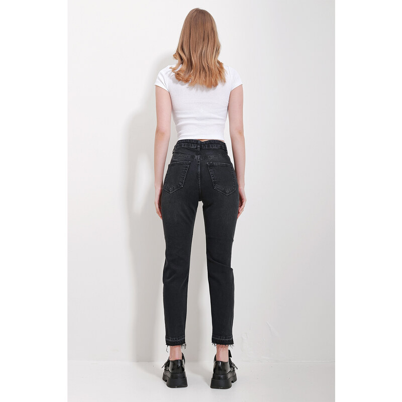 Trend Alaçatı Stili Women's Black High Waist Pocket Mom Jeans