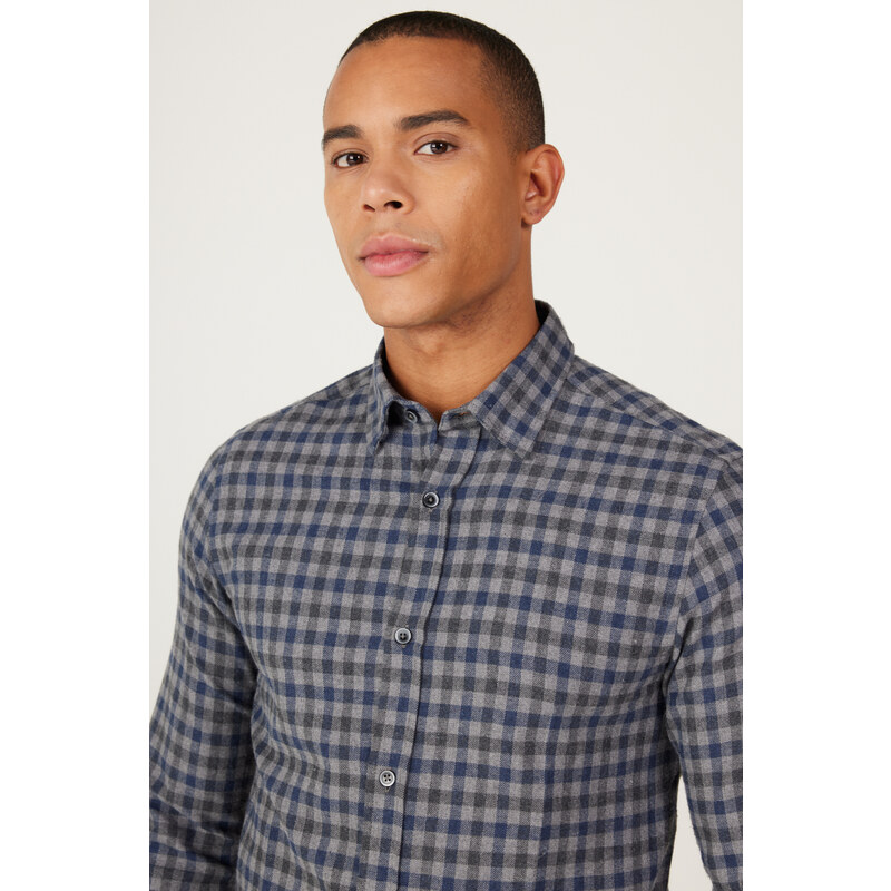 AC&Co / Altınyıldız Classics Men's Navy Blue Slim Fit Slim Fit Hidden Button Collar Checkered Thick Tufted Winter Shirt