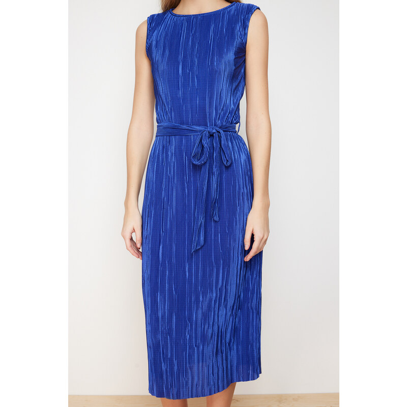 Trendyol Indigo Padded Belted Pleated Knitted Midi Dress