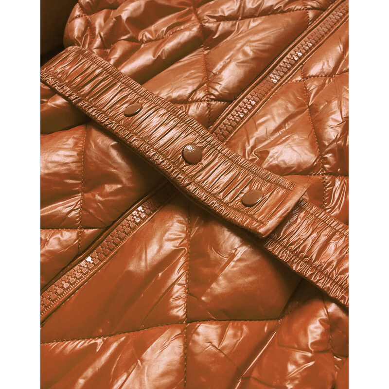 MHM Lesklá zimní bunda v karamelové barvě s mechovitým kožíškem (W756)