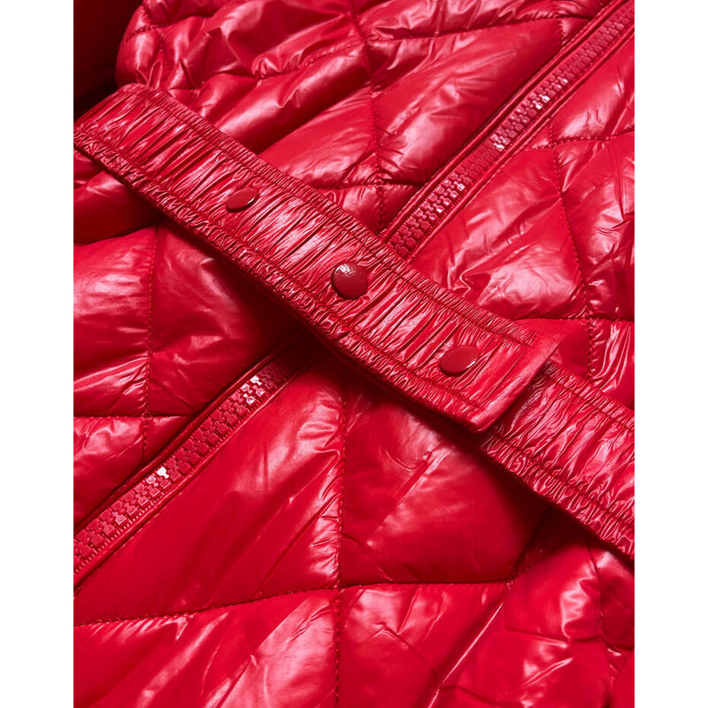 MHM Lesklá červená zimní bunda s mechovitým kožíškem (W756)