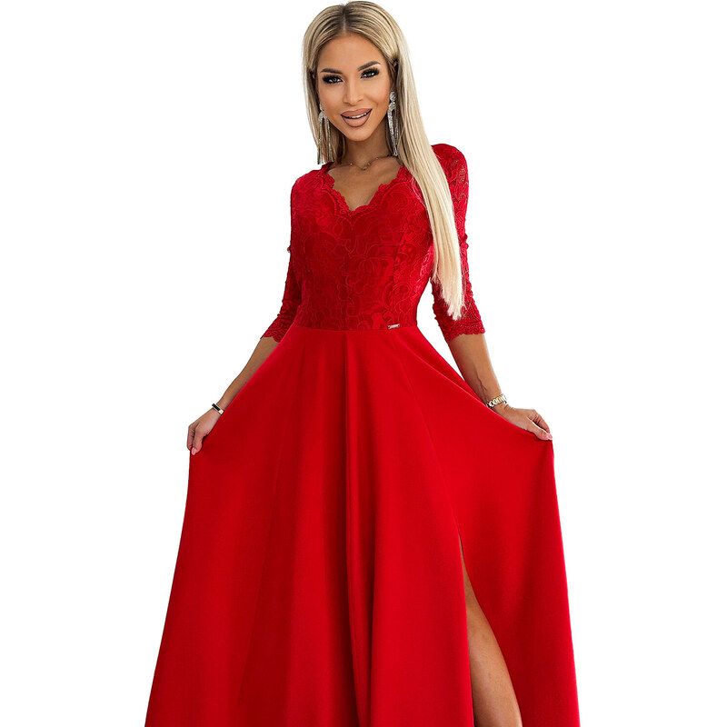 numoco AMBER - Elegantní červené dlouhé dámské krajkové šaty s výstřihem a rozparkem na noze 309-8