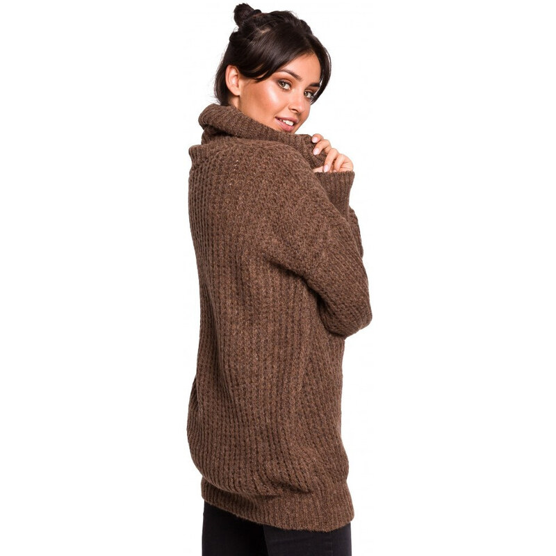 Dámský svetr s vysokým výstřihem BK030 karamelový - BeWear