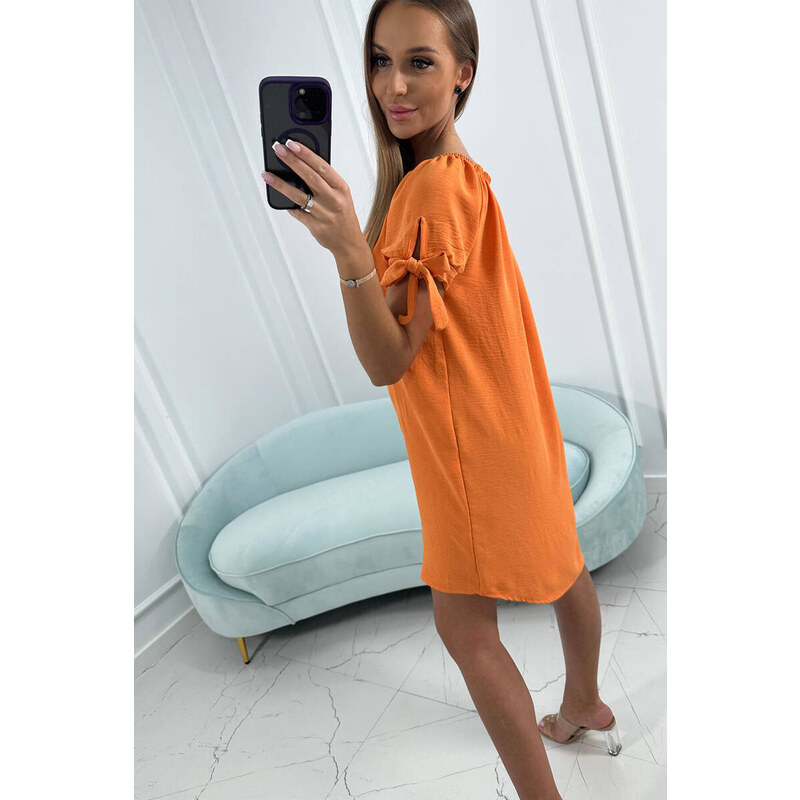 K-Fashion Šaty vázané na rukávech oranžové