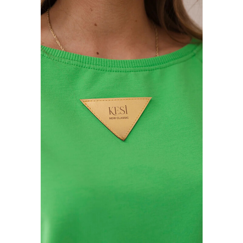 K-Fashion Bavlněná halenka s volánky na ramenou jasně zelená