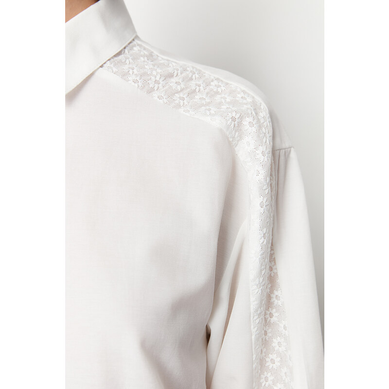 Trendyol Ecru Lace Detail Oversize/Wide Fit Shirt