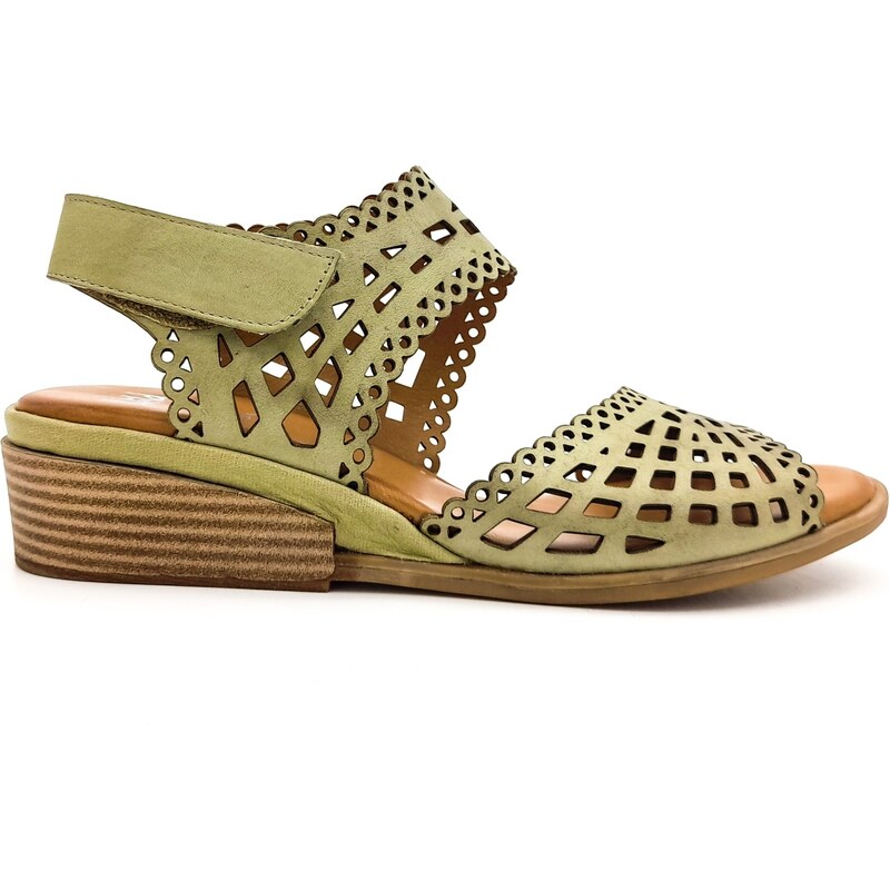 Dámské kožené sandálky 0611601-00006 WILD zelená