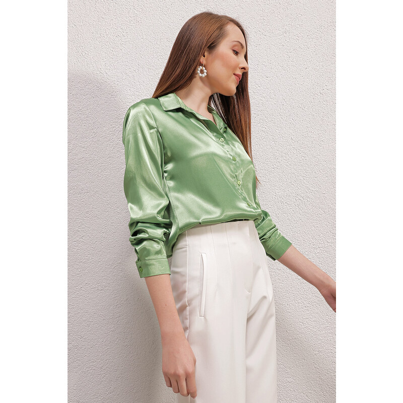 Bigdart 3964 Lightly Flowy Satin Shirt - Green