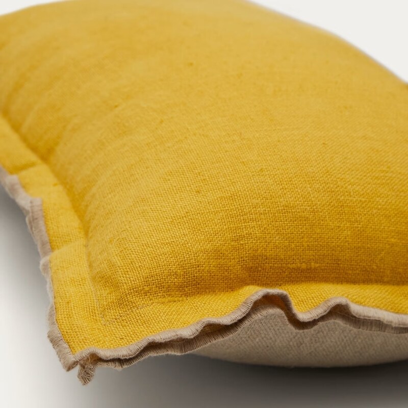 Béžovo-žlutý lněný povlak na polštář Kave Home Sagi 30 x 50 cm