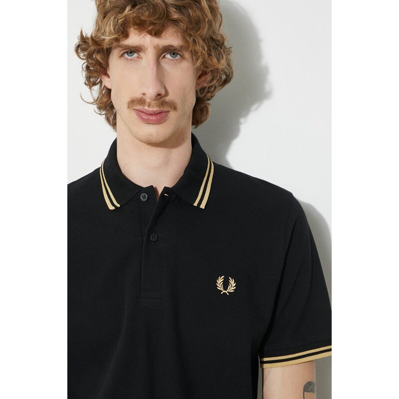 Bavlněné polo tričko Fred Perry Twin Tipped Shirt černá barva, s aplikací, M12.157