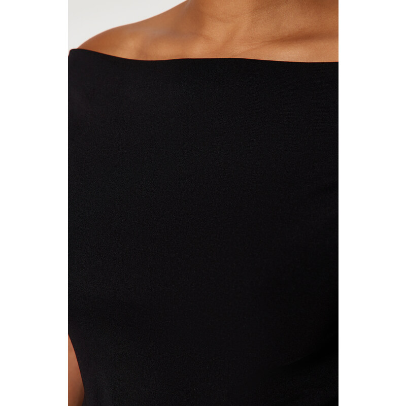 Trendyol Curve Black Boat Detail Collar Knitted Blouse