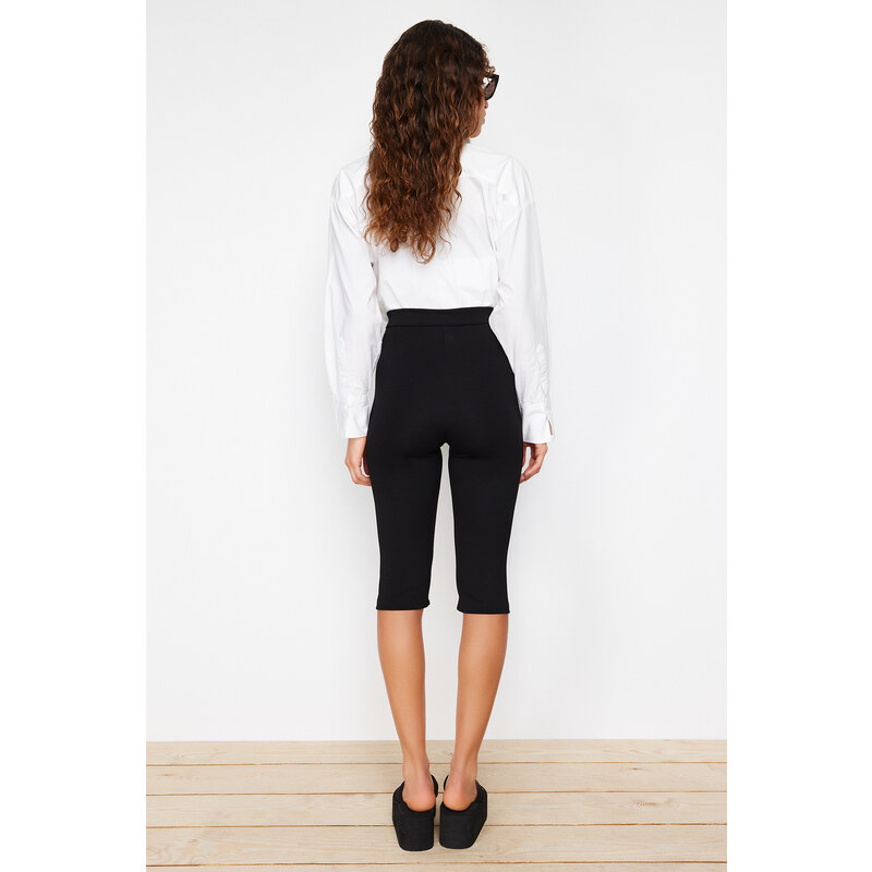 Trendyol Black Straight Slim Short Leg Normal Waist Trousers