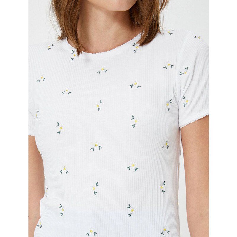 Koton Short Sleeve Floral Crew Neck T-Shirt