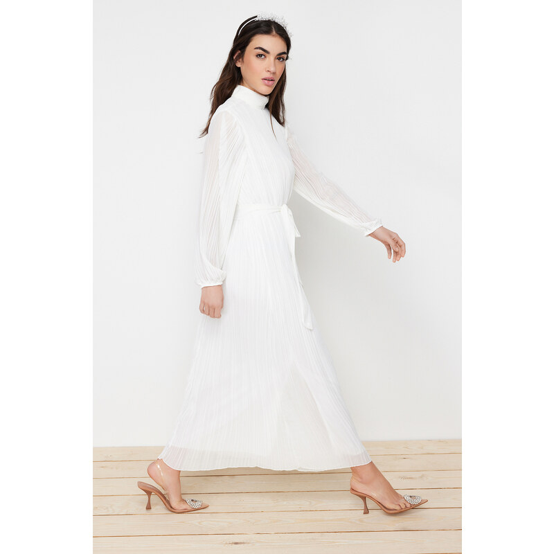 Trendyol Cream Pleated Woven Lined Chiffon Bride/Special Occasion Dress