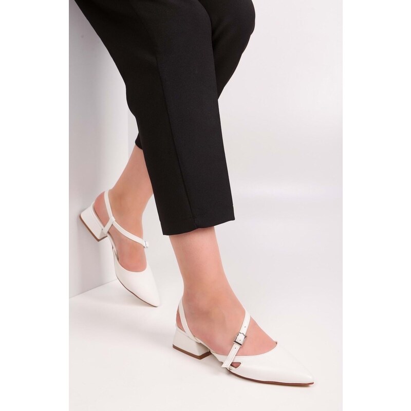 Shoeberry Women's Zeny White Skin Flat Flat Shoes