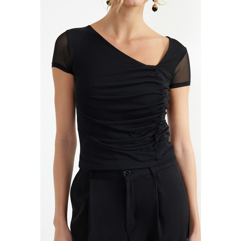 Trendyol Black Asymmetric Collar Tulle Elastic Knitted Blouse