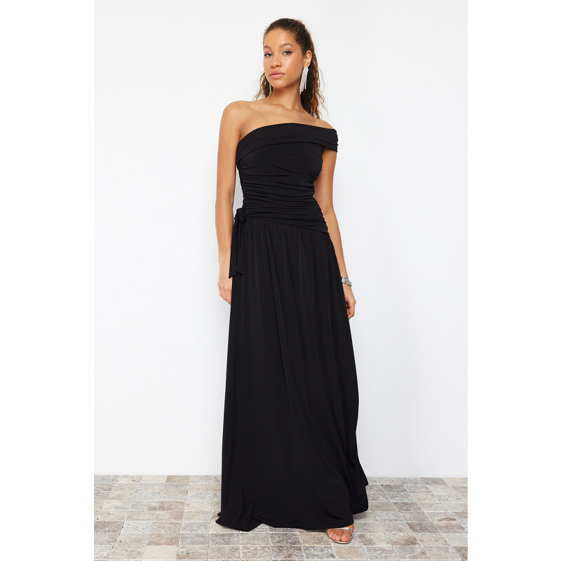 Trendyol Black Body-Sitting Knitted Long Evening Dress