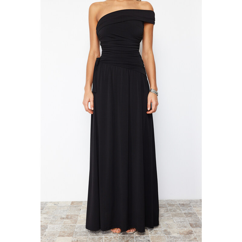 Trendyol Black Body-Sitting Knitted Long Evening Dress