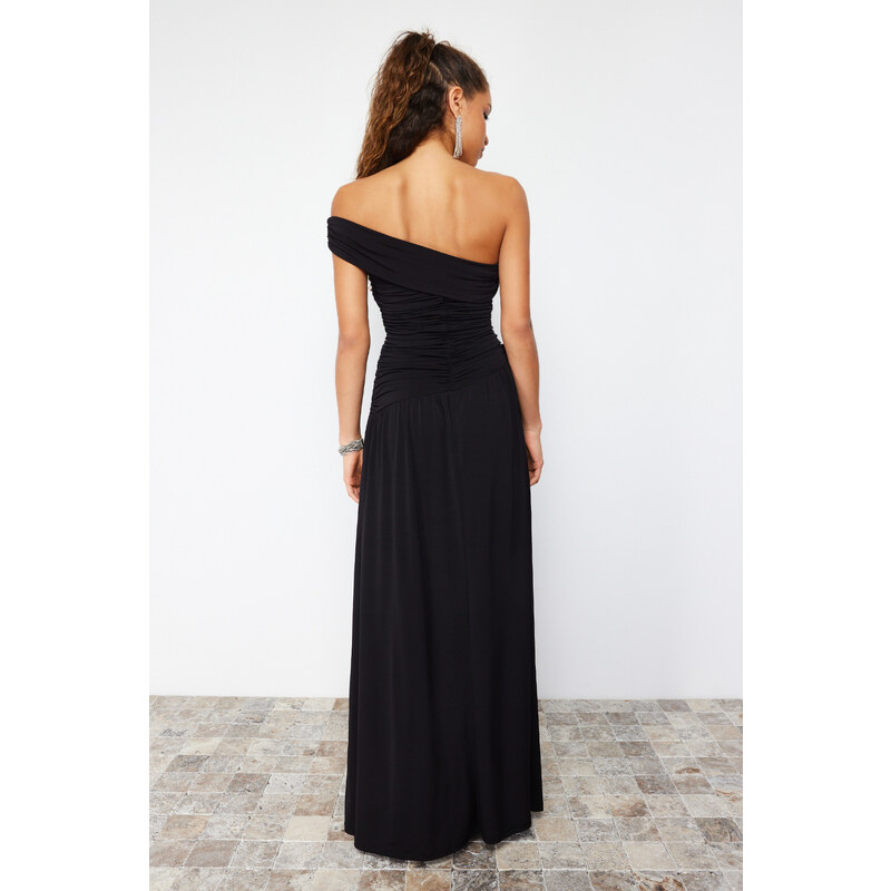 Trendyol Black Body-Sitting Knitted Long Evening Dress