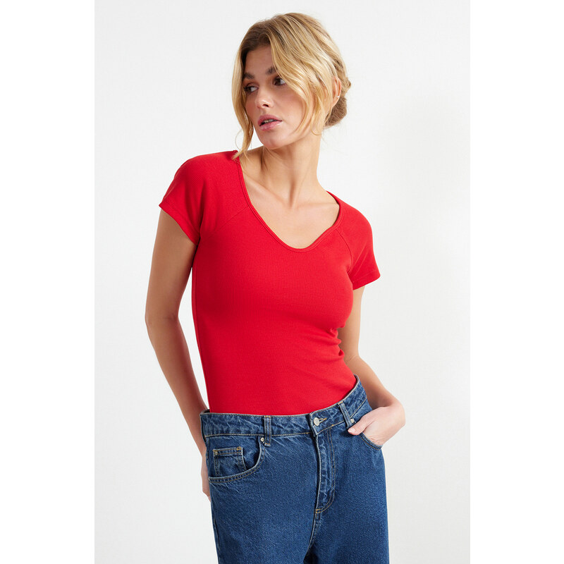 Trendyol Red Fitted Cotton Stretch Knitted Blouse