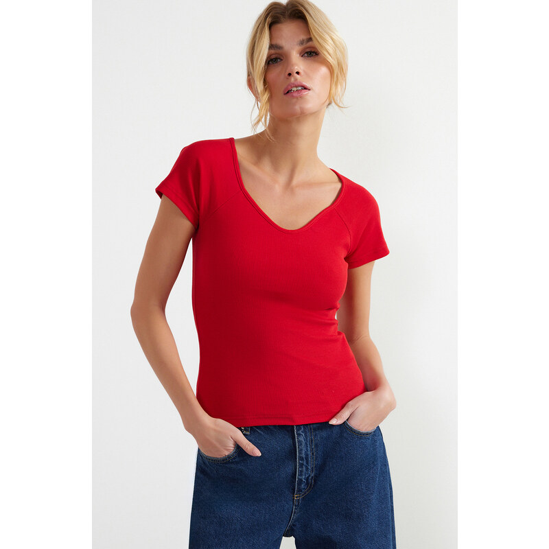 Trendyol Red Fitted Cotton Stretch Knitted Blouse