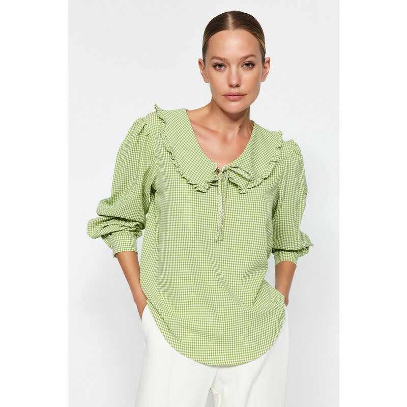 Trendyol Green Collar Detailed Woven Blouse