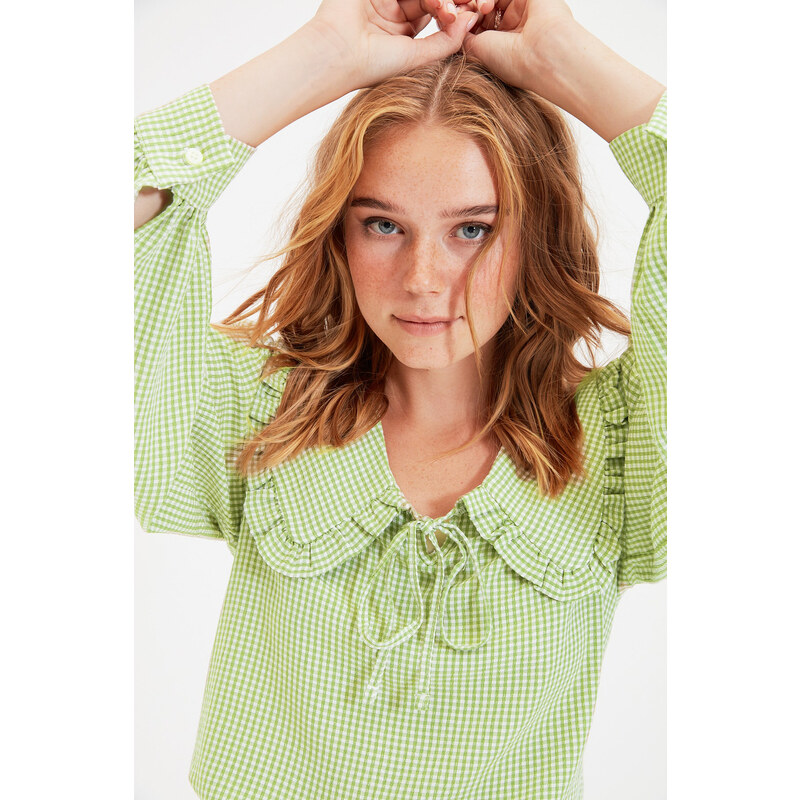 Trendyol Green Collar Detailed Woven Blouse