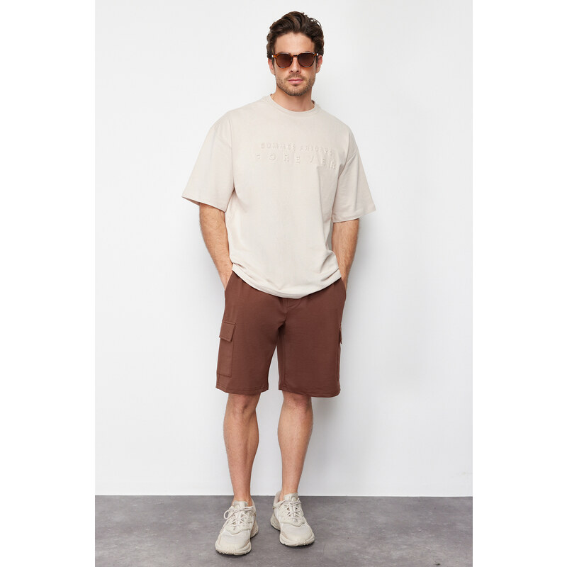 Trendyol Brown Oversize/Wide-Fit Concealed Cord Elastic Waist Cargo Pocket Tag Shorts