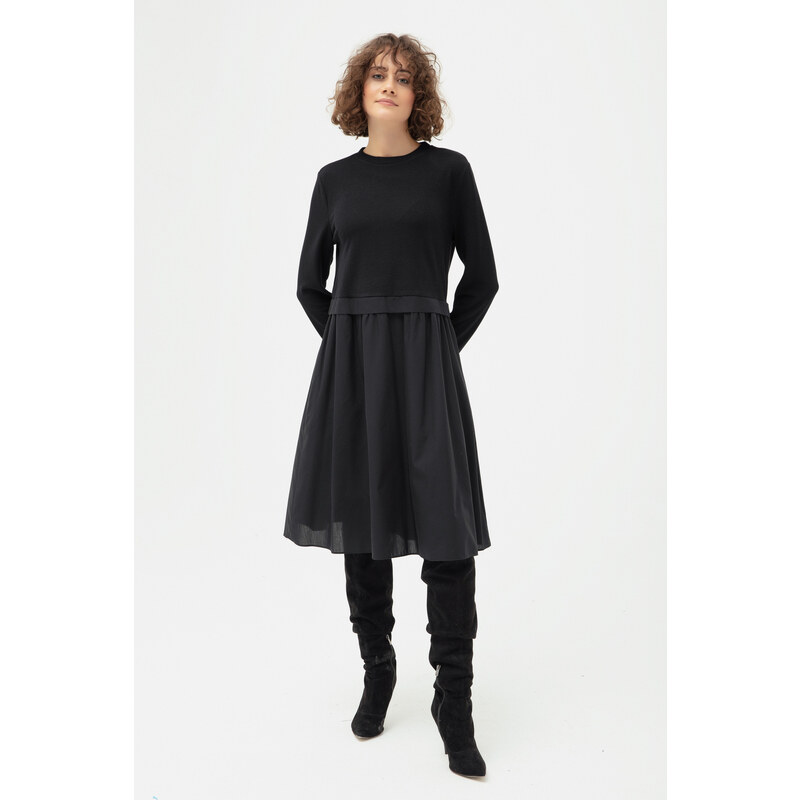 Lafaba Women's Black Crew Neck Midi Knitted Dress