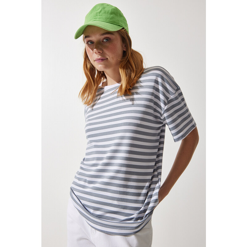 Happiness İstanbul Women's Gray Crew Neck Striped Oversize Knitted T-Shirt