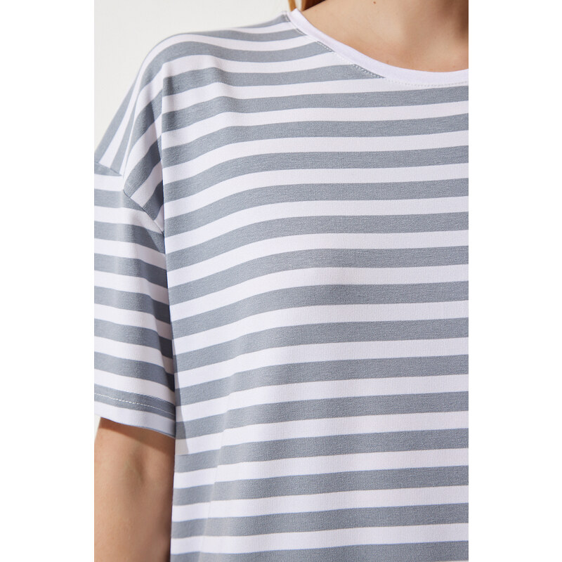 Happiness İstanbul Women's Gray Crew Neck Striped Oversize Knitted T-Shirt