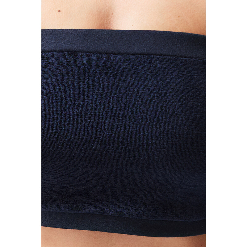 Trendyol Navy Plain Strapless Neck Super Crop Knitted Blouse