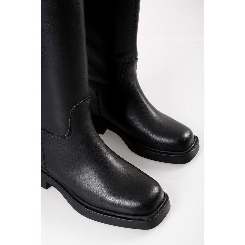 Shoeberry Women's Kensley Black Chunky Sole Boots