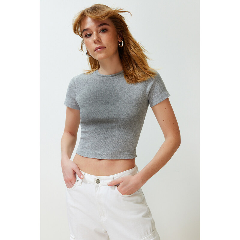 Trendyol Gray Slim Gradient Printed Crop Short Sleeve Washed Knitted T-Shirt