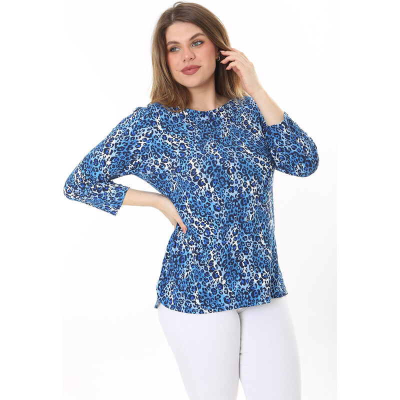 Şans Women's Plus Size Blue Back Detail Crew Neck Capri Sleeve Blouse