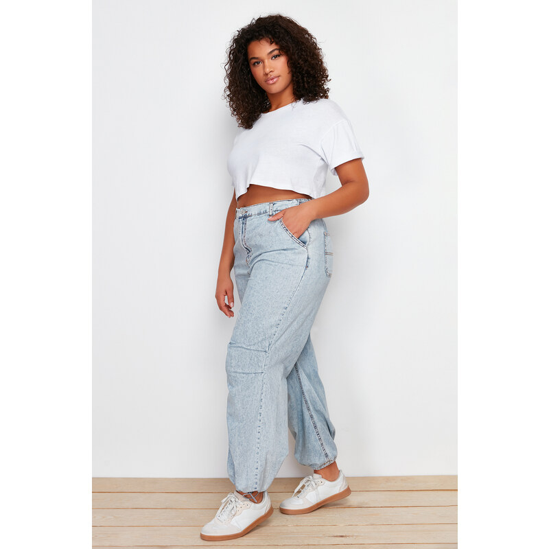 Trendyol Curve Blue Leg Stopper Detailed Denim Jeans