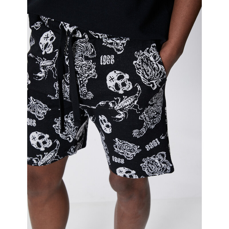 Koton Lace Waist Shorts Skull Printed Pocket Detailed Slim Cut